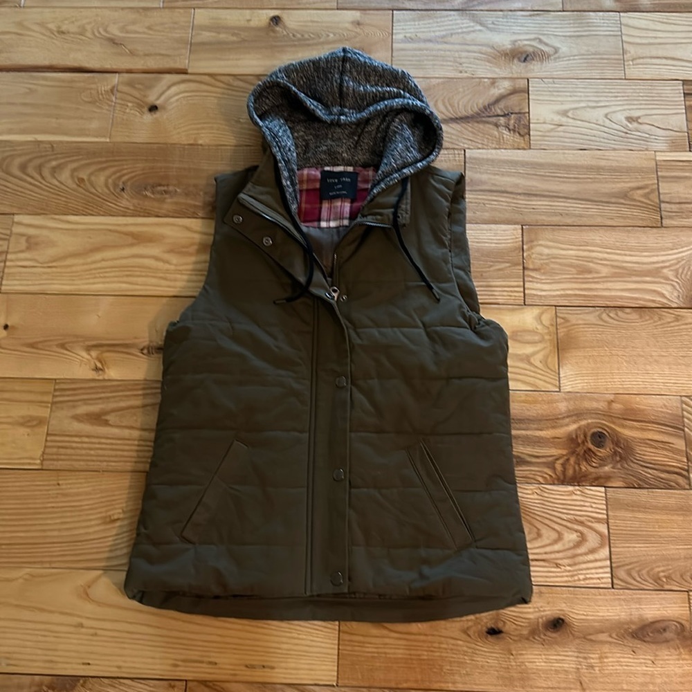 Love Tree Olive Green Hooded Puffer Vest, Large